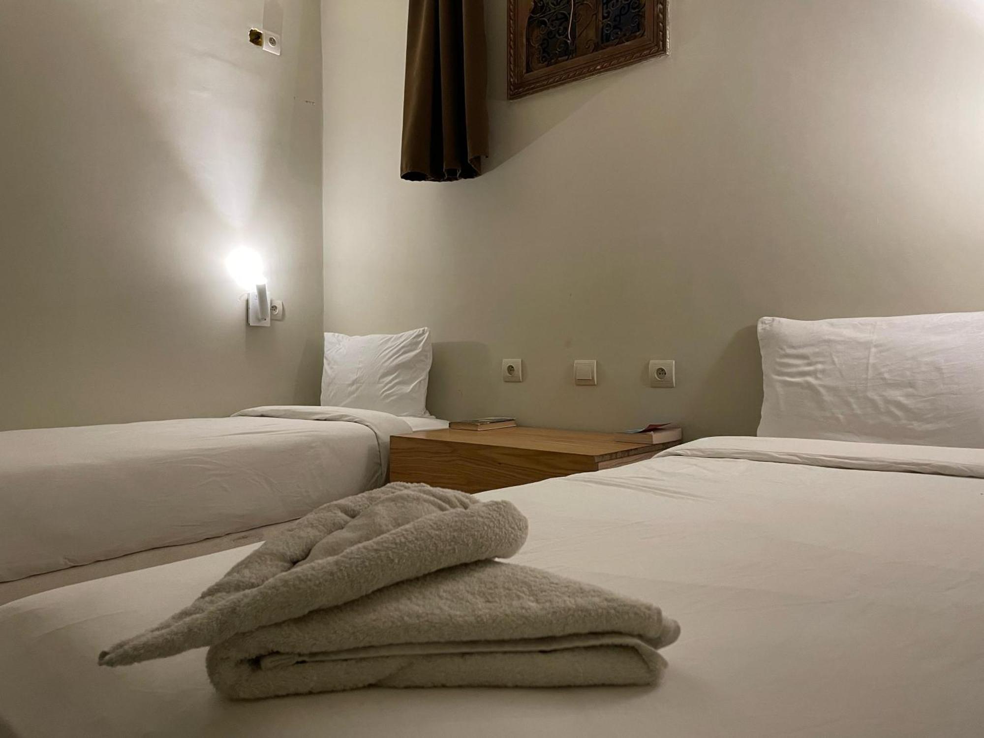Auberge de jeunesse Playa Del Sol Surf House *